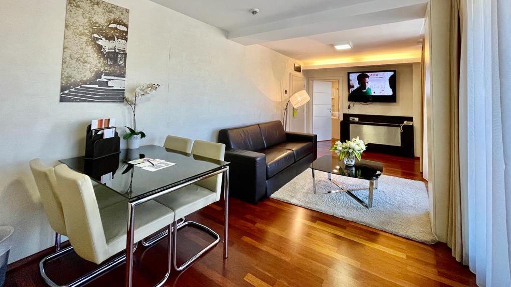 City Boutique Hotel Сараево Экстерьер фото